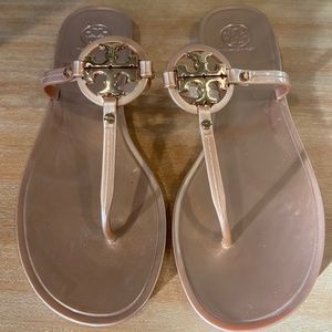 Tory Burch Mini Miller Rose Gold Flat Thong Size 9